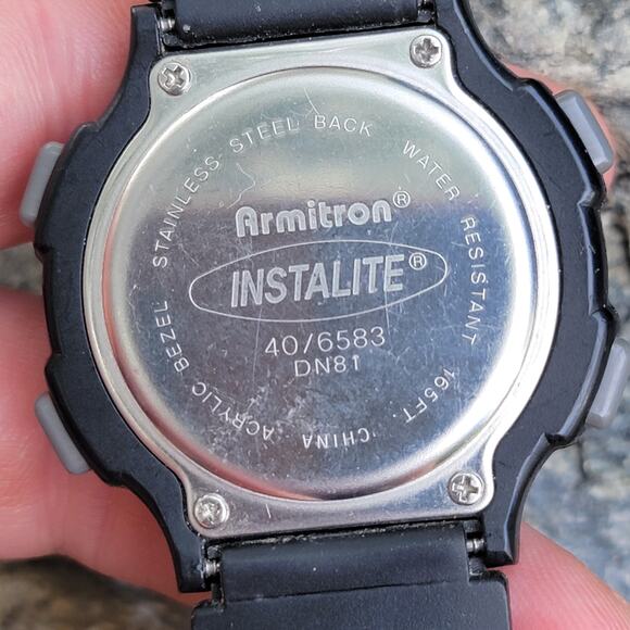 Vintage Watches Armitron Instalite Chronograph Sport Watch 165FT Black Retro - Picture 7 of 10